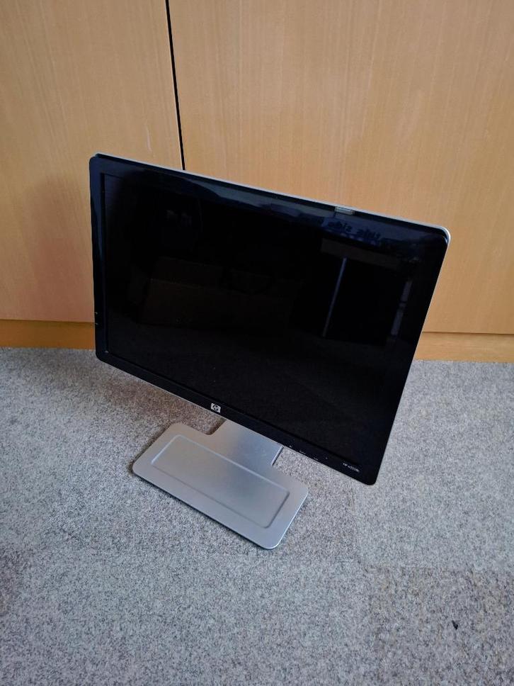 Computer monitor, Computers en Software, Monitoren, Gebruikt, 60 Hz of minder, DVI, HDMI, VGA, Ingebouwde speakers, In hoogte verstelbaar