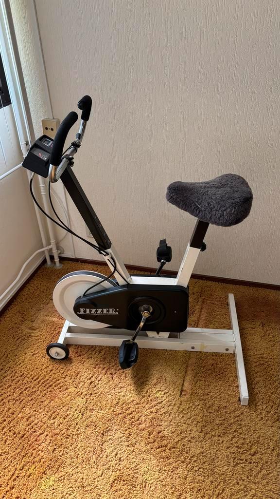 Fizzer Hometrainer - Gebruikt, Sport en Fitness, Fitnessapparatuur, Gebruikt, Hometrainer, Benen, Metaal, Ophalen