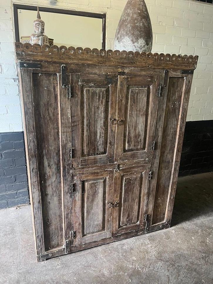 Indiase kast massief India kast teak houtsnijwerk uniek, Huis en Inrichting, Kasten | Overige, Zo goed als nieuw, Ophalen of Verzenden