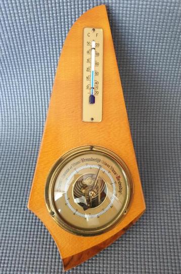  Vintage ca. 1960's weerstation , barometer en thermometer beschikbaar voor biedingen