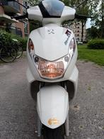 Een wite paard van Peugeot, Fietsen en Brommers, Brommerhelmen, Ophalen of Verzenden, Small
