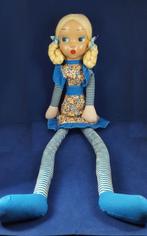 Antieke papier-maché pop strovulling 70 cm. jaren 50/60. 5B1