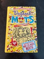Dagboek van een muts - Op tourNEE!, Boeken, Kinderboeken | Jeugd | 10 tot 12 jaar, Ophalen, Zo goed als nieuw, Rachel Renée Russell