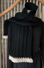 By Malene Birger dik gebreide sjaal zwart met wit, Maat 38/40 (M), Ophalen of Verzenden, Zo goed als nieuw, By Malene Birger