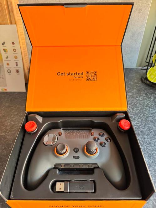 Gloednieuwe Scuf envision pro + fps freeks, Computers en Software, Joysticks, Zo goed als nieuw, Ophalen of Verzenden