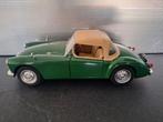 MG A MK1 Twin Cam Closed Soft Top  Schaal 1:18, Hobby en Vrije tijd, Modelauto's | 1:18, Overige merken, Triple 9, Nieuw, Auto