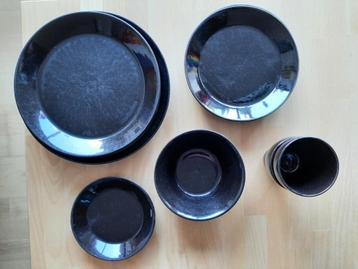 Arabia Teema servies beschikbaar voor biedingen