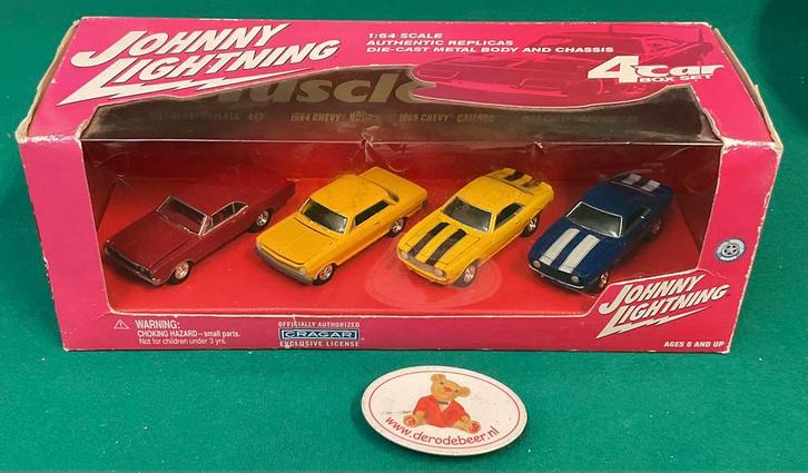 Johnny Lightning, set met 4 auto’s, Hobby en Vrije tijd, Modelauto's | Overige schalen, Gebruikt, Auto, Ophalen of Verzenden