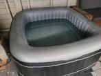 Opblaas jacuzzi compleet, Tuin en Terras, Bubbelbaden en Hottubs, Ophalen, Zo goed als nieuw, Grondzeil