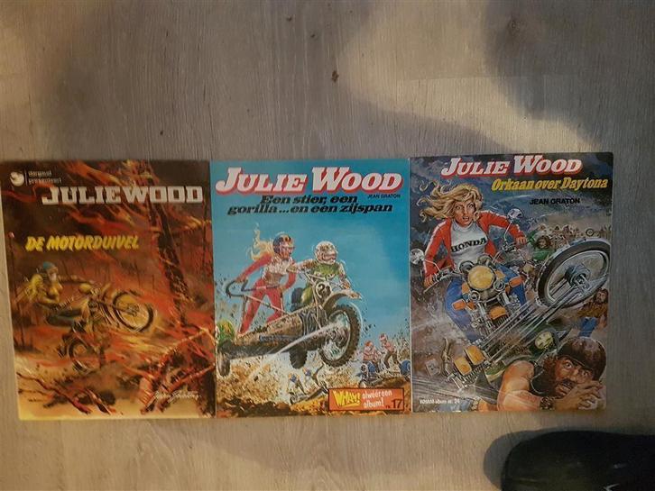 2x julie wood-goede staat-losse verkoop, Boeken, Stripboeken, Zo goed als nieuw, Eén stripboek, Ophalen of Verzenden