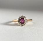Vintage 9k gouden ring - Robijn, Sieraden, Tassen en Uiterlijk, Ringen, Ophalen of Verzenden, Dame, Goud, Kleiner dan 17