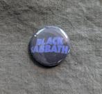 Black Sabbath Band button – 25mm button / speld / pin, Verzamelen, Speldjes, Pins en Buttons, Verzenden, Nieuw, Overige onderwerpen