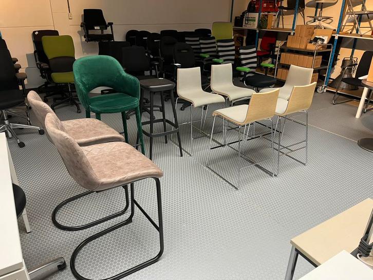 Barkrukken diverse modellen en hoogtes, Huis en Inrichting, Barkrukken, Gebruikt, 60 tot 90 cm, Hout, Metaal, 5 krukken of meer