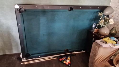 Pooltafel 7ft met ballen en keu, Sport en Fitness, Biljarten en Poolen, Gebruikt, Pooltafel, Ophalen of Verzenden