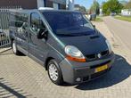 Renault Trafic 2.5 dCi L1H1 NL BUS NAP! Airco l Navigatie l, Auto's, Voorwielaandrijving, Gebruikt, Zwart, 4 cilinders
