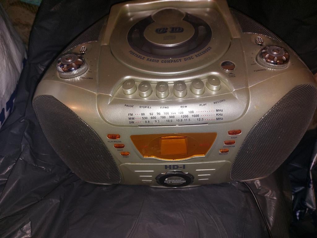 Portable Cdspeler radio draagbaar, Ophalen of Verzenden, Overige merken, Draagbaar