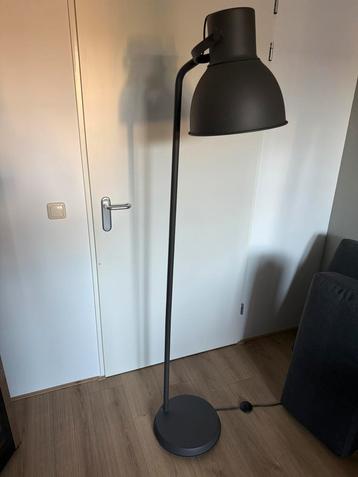 Ikea hektar lamp beschikbaar voor biedingen