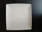 Yong Squito platte borden, 26x26 cm., 8 stuks, Ophalen, Zo goed als nieuw, Bord(en), Effen