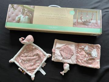 Baby Gym Little Dutch + Knuffel boekje en doekje (roze)