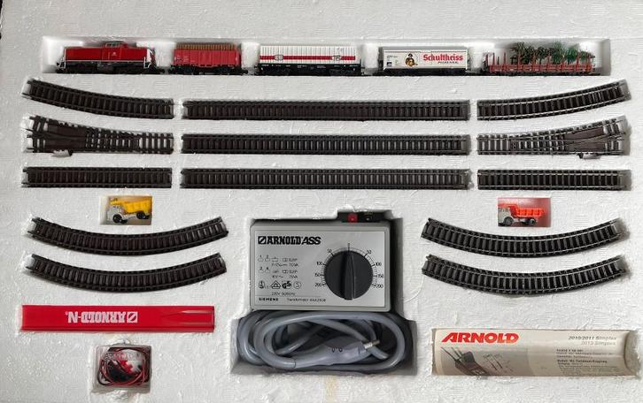 Mooie Arnold N Set 0114E Loc BR 212 extra wissels rails, Hobby en Vrije tijd, Modeltreinen | N-Spoor, Zo goed als nieuw, Treinset
