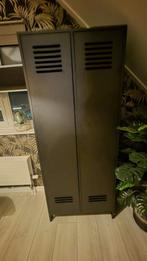 Zwarte Stalen Locker Kast - Industrieel, Huis en Inrichting, Kasten | Kledingkasten, Ophalen, Met deur(en), 50 tot 100 cm, Zo goed als nieuw