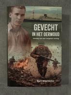 'Gevecht in het oerwoud' door Bert Wiersema, Boeken, Ophalen of Verzenden, Tweede Wereldoorlog, Zo goed als nieuw