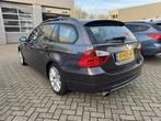 BMW 3-serie Touring 318i|Opknapper|Airco|Stoelverwarming|Cru, Auto's, BMW, 13 km/l, Zwart, 4 cilinders, 129 pk