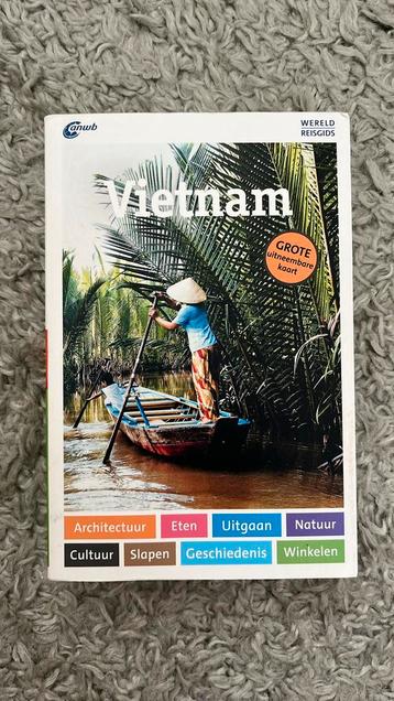 Martin H Petrich - Vietnam wereldreisgids beschikbaar voor biedingen