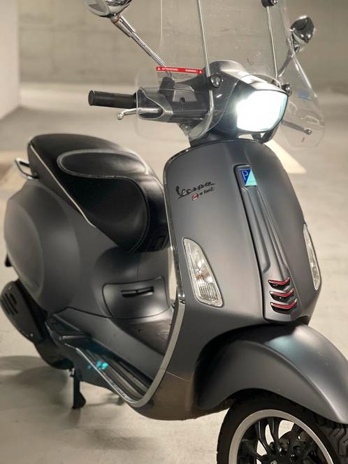 Vespa Sprint blauw kenteken, Fietsen en Brommers, Scooters | Vespa, Gebruikt, Vespa S, Benzine, Ophalen of Verzenden