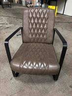 2 mooie fauteuils taupe kleur, Huis en Inrichting, Fauteuils, Ophalen, Zo goed als nieuw, 50 tot 75 cm