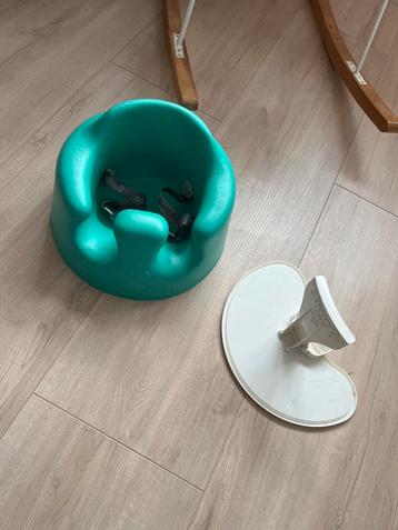 Bumbo Stoel met Tafel en Riem beschikbaar voor biedingen