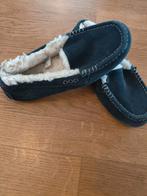 UGG huisschoenen, Kleding | Dames, Schoenen, Ophalen of Verzenden, Zo goed als nieuw