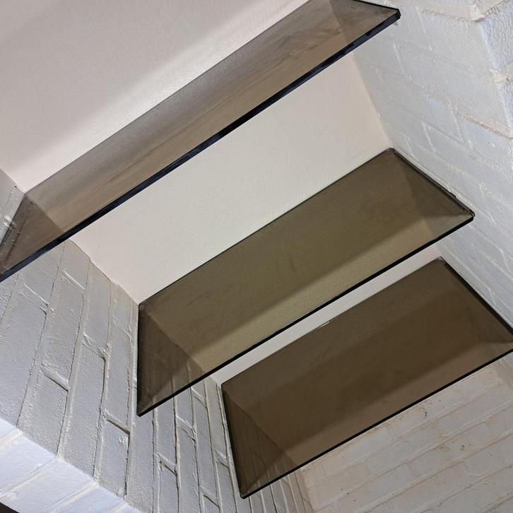 14x Rookglas plankjes voor open kast, Huis en Inrichting, Woonaccessoires | Wandplanken en Boekenplanken, Zo goed als nieuw, Ophalen