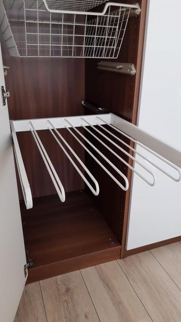 Ikea uittrekbare broekhouder voor PAX kledingkast - afbeelding 2