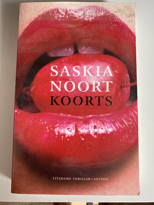 Saskia Noort - Koorts, Boeken, Thrillers, Zo goed als nieuw, Nederland, Ophalen of Verzenden
