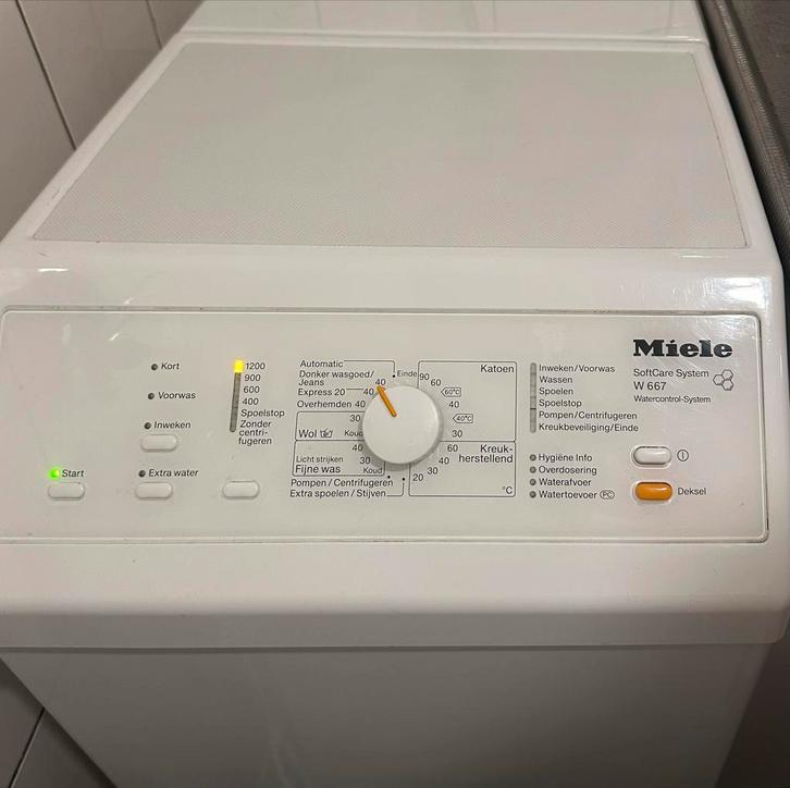 Miele Wasmachine Bovenlader - 4 jaar jong!, Witgoed en Apparatuur, Wasmachines, Zo goed als nieuw, Bovenlader, 4 tot 6 kg, 85 tot 90 cm