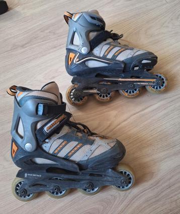 Rollerblades, inlineskates, skeelers, maat 37-40 beschikbaar voor biedingen