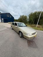 Volvo S70 2.5 1998 Beige, Auto's, Voorwielaandrijving, 74 €/maand, S70, Particulier