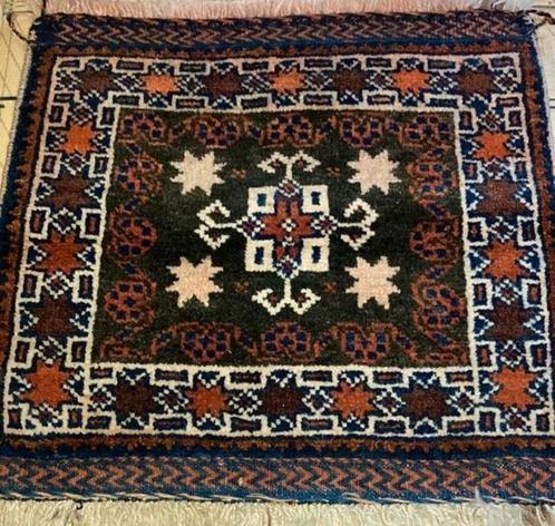 Handgemaakt nomadisch tapijt Beluch Sarouk met certificaat, Antiek en Kunst, Antiek | Kleden en Textiel, Verzenden