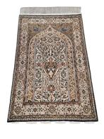 Handmade Persian silk Qum carpet Mirab Ghoum 83x128cm, Persian, 100 tot 150 cm, Generic@example.com, Zo goed als nieuw