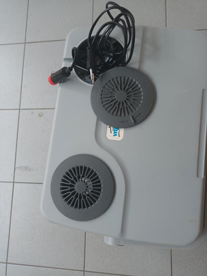 Elektrische Koelbox - Perfect voor Onderweg!, Caravans en Kamperen, Koelboxen, Zo goed als nieuw, Koelbox, Elektrisch, Ophalen of Verzenden