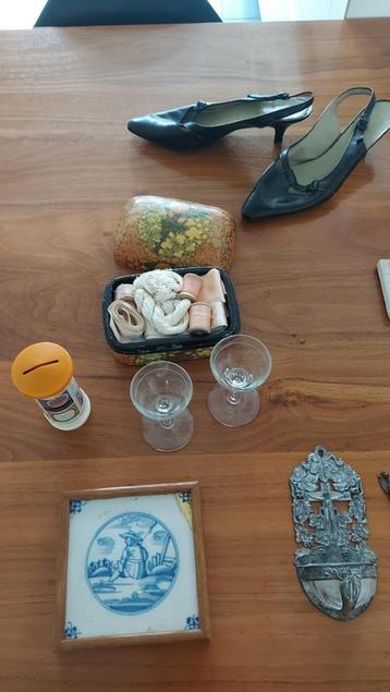 zolderopruiming diverse curiosa  beschikbaar voor biedingen