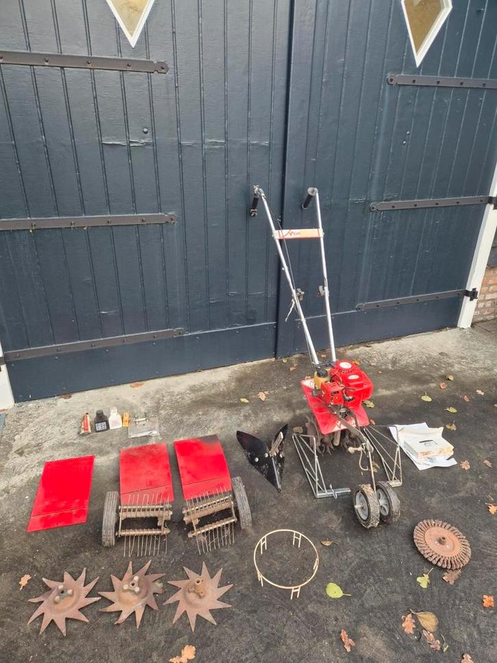 Tuinfrees Mantis, Tuin en Terras, Overige Tuin en Terras, Gebruikt, Ophalen