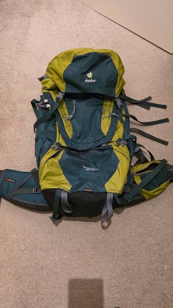 Deuter Aircontact 65+10 met flightbag beschikbaar voor biedingen