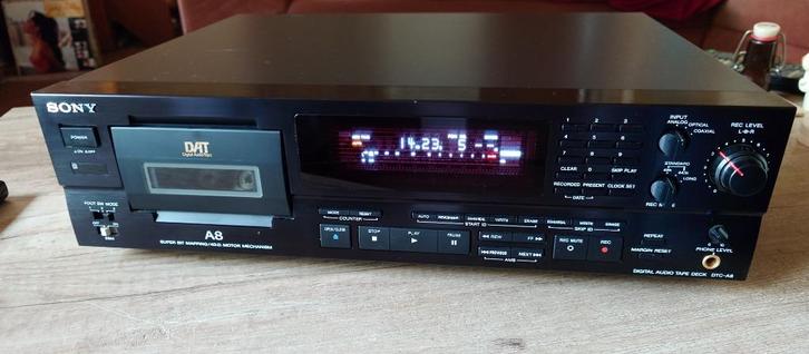 Sony DTC-A8 DAT Met Afstandsbediening, Audio, Tv en Foto, Cassettedecks, Sony, Verzenden