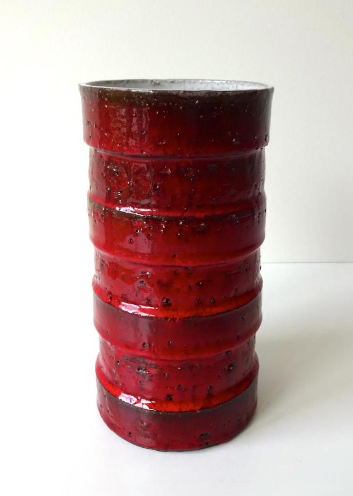 Keramiek vaas rood gemêleerd met structuur Nagtegaal 2347-k, Antiek en Kunst, Antiek | Keramiek en Aardewerk, Ophalen of Verzenden