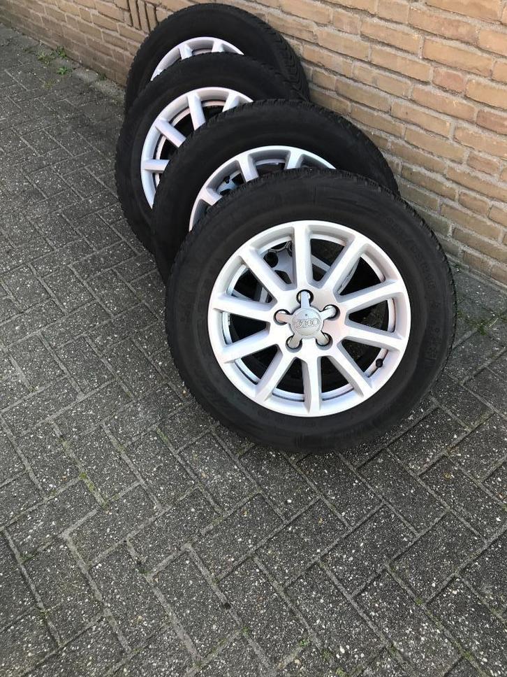 Set originele Audi velgen met winterbanden, Auto diversen, Overige Auto diversen, Ophalen of Verzenden