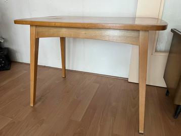 Vintage Houten bijzettafel - opknapper beschikbaar voor biedingen