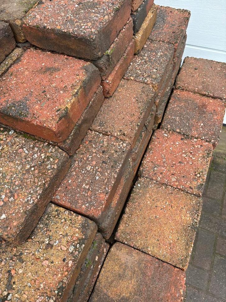 Grote partij terrastegels 20x20x6 cm gratis afhalen., Tuin en Terras, Tegels en Klinkers, Gebruikt, Terrastegels, Beton, 10 m² of meer