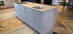 NIEUWE BRUYNZEEL Eilandkeuken BETONLOOK / INNOVARE OUTLET, Overige typen, VERKOOP@INNOVARE-KEUKENS.NL, Nieuw, Kunststof